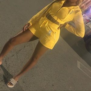 Shane Justin two piece pastel set